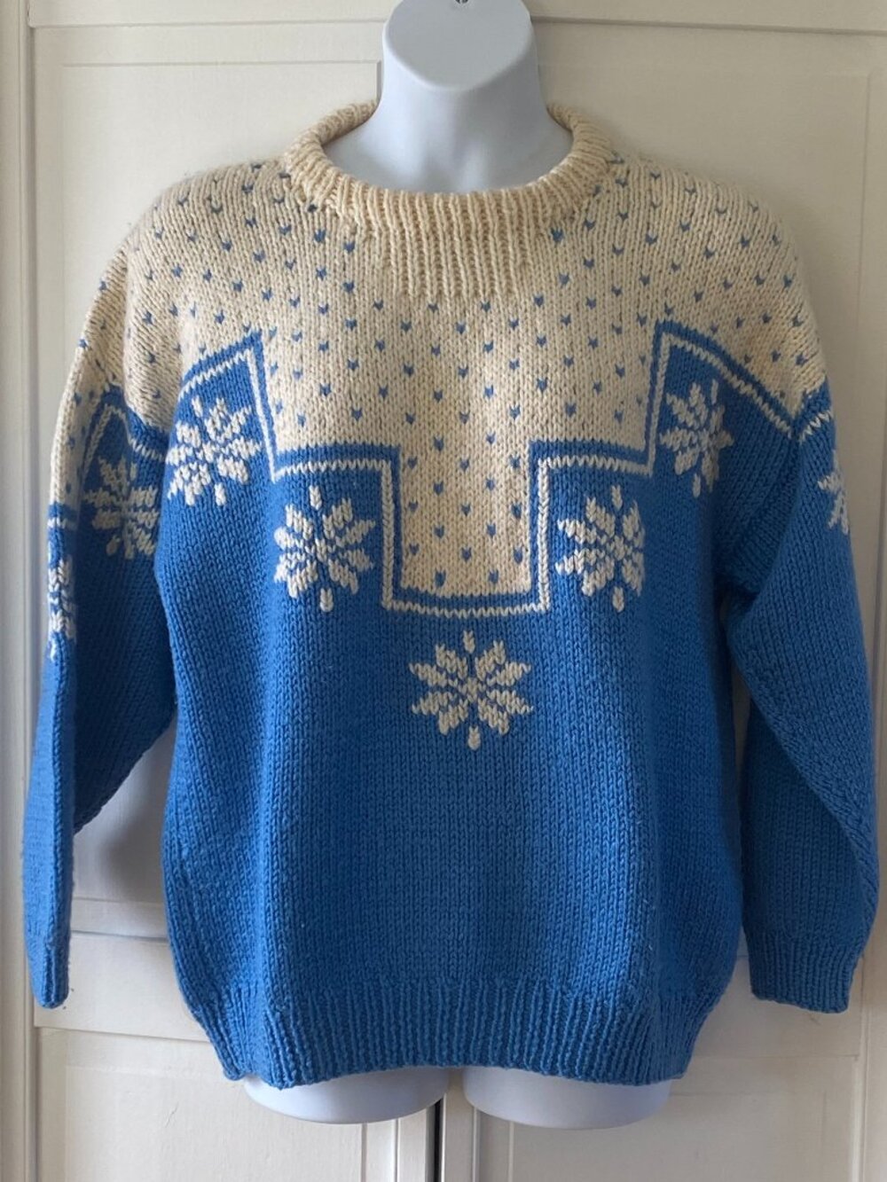 Handknitted Sweater not itchy - PT 2 PT 24" TO 28"